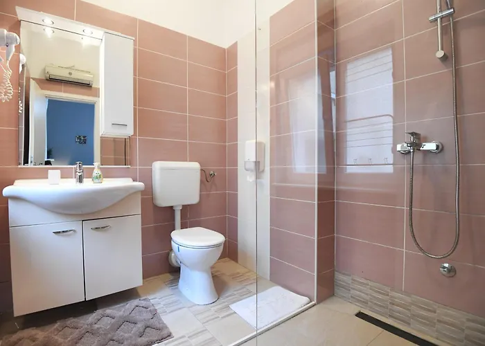 Konukevi Lighthouse Zadar