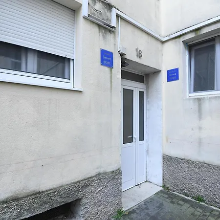 Lighthouse Affittacamere Zara