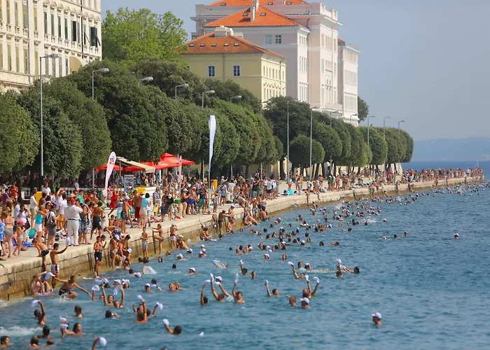 Lighthouse Affittacamere 3*